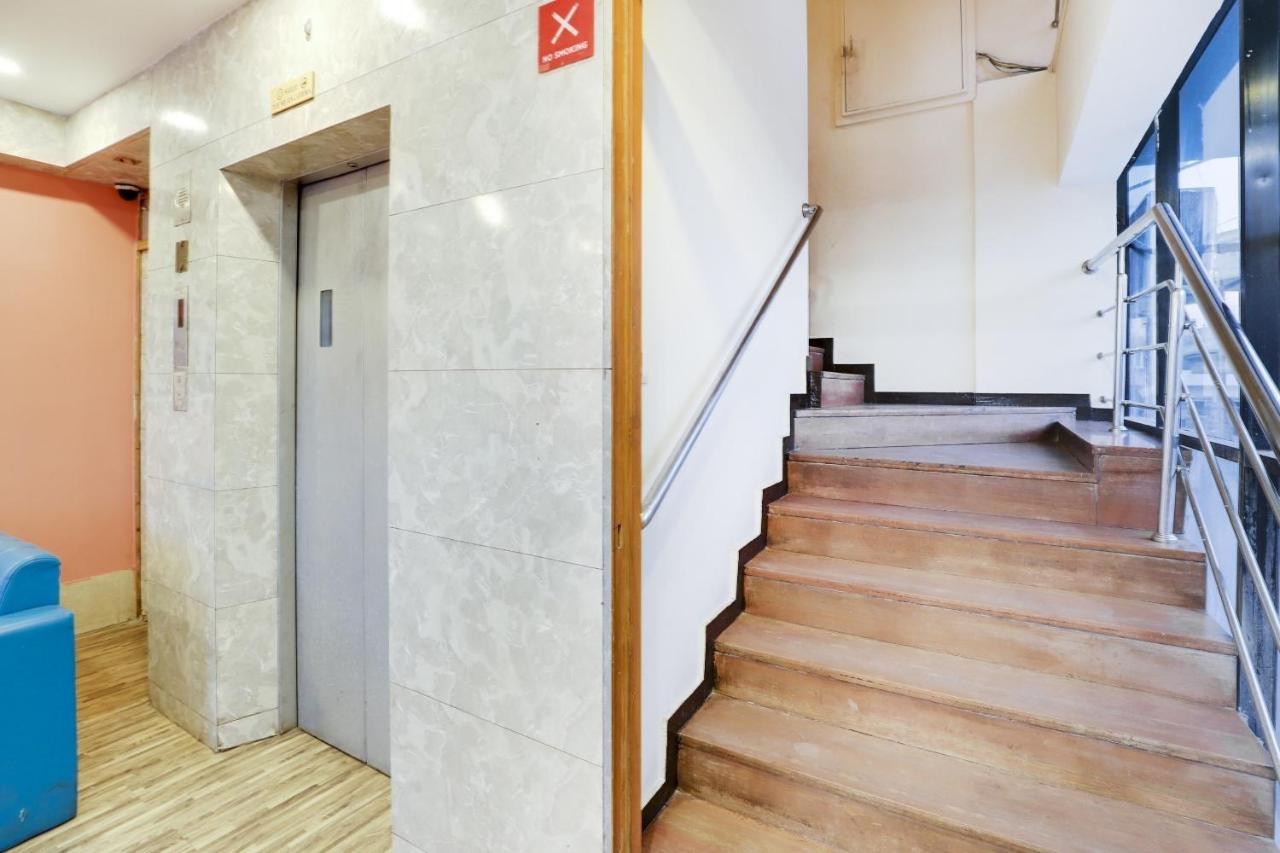 Oyo Hotel Dash Βαντοντάρα Εξωτερικό φωτογραφία