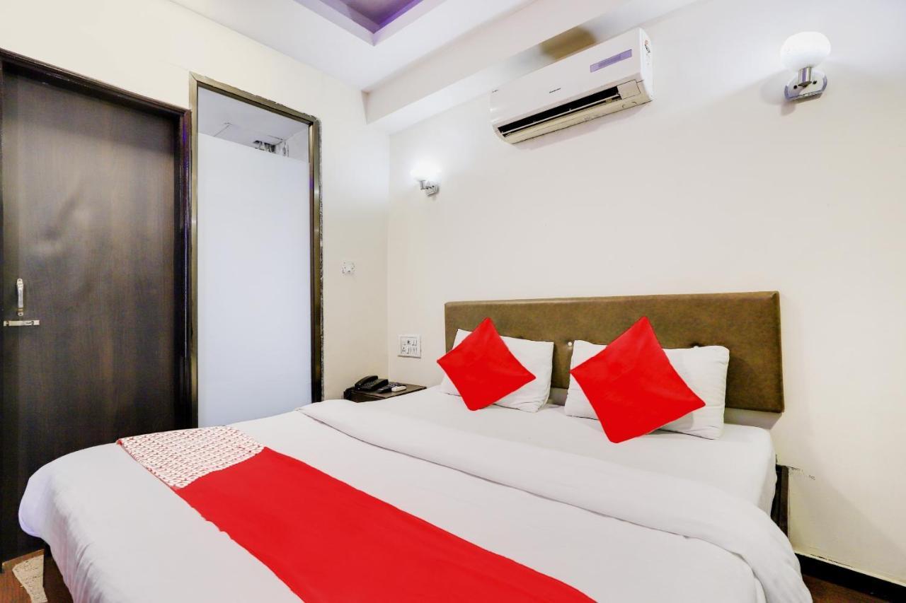 Oyo Hotel Dash Βαντοντάρα Εξωτερικό φωτογραφία