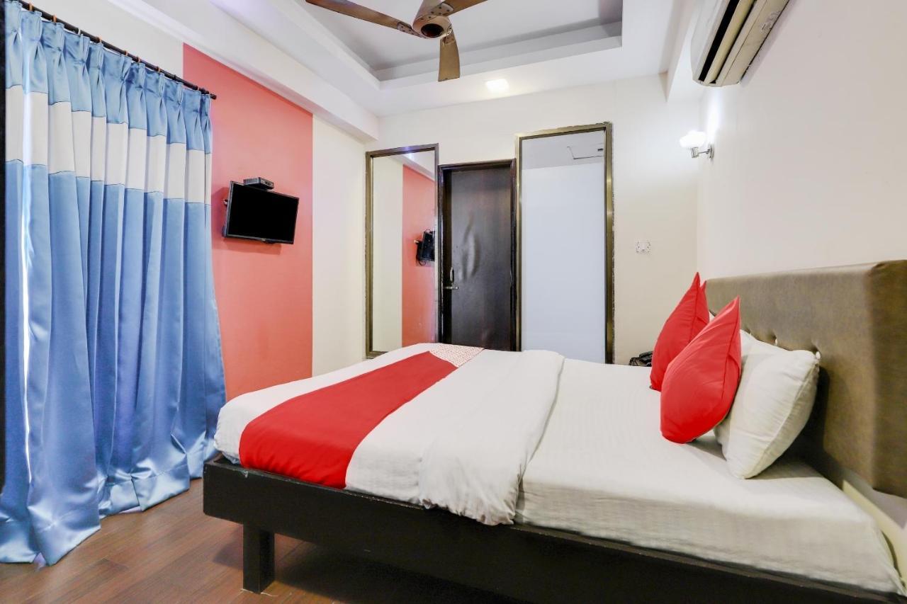 Oyo Hotel Dash Βαντοντάρα Εξωτερικό φωτογραφία