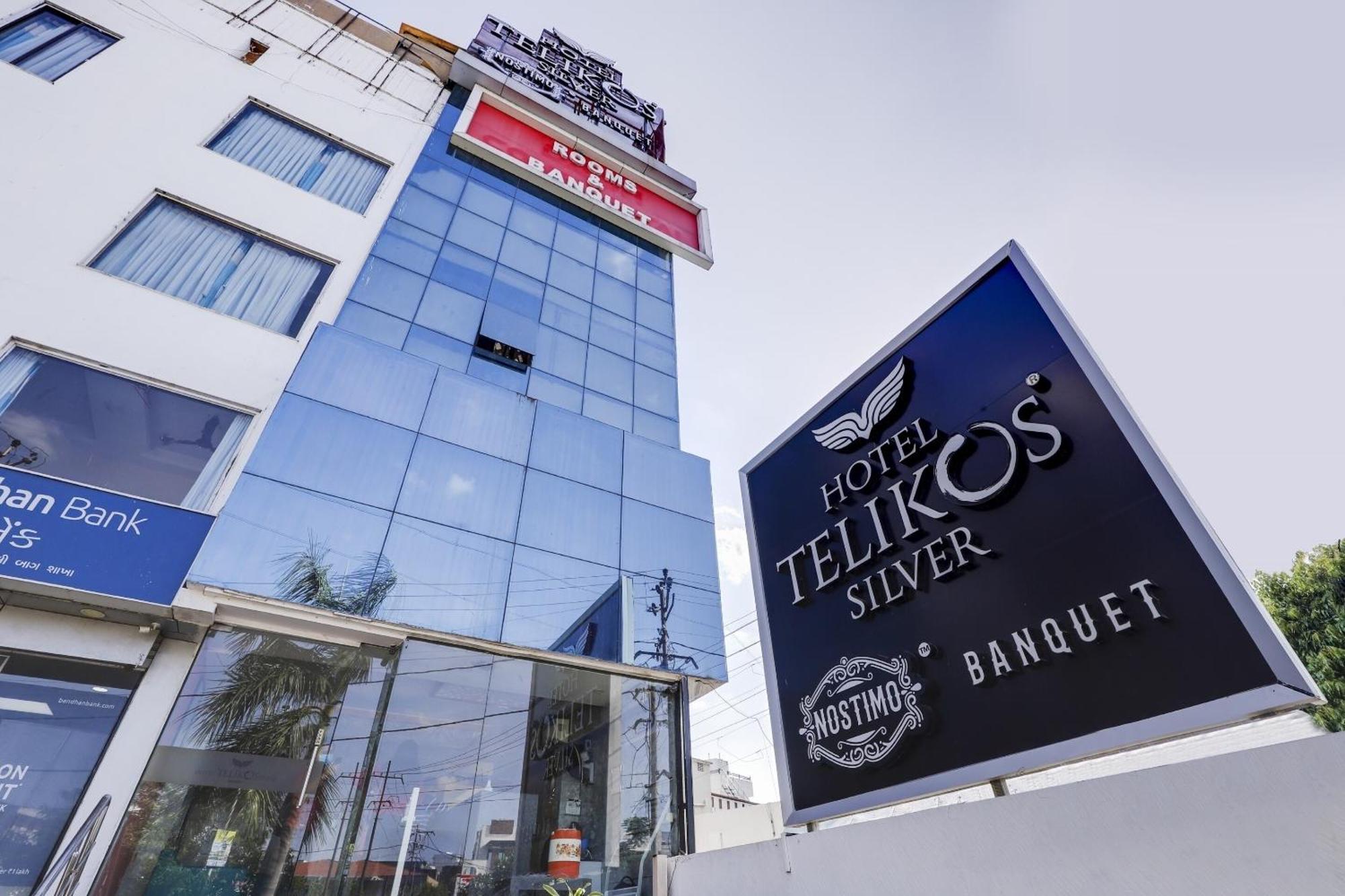 Oyo Hotel Dash Βαντοντάρα Εξωτερικό φωτογραφία